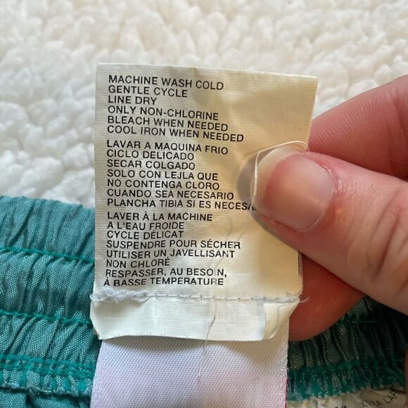 Vintage 80s ATHLETIC GYM TRAINING SHORTS - Picture 5 of 7